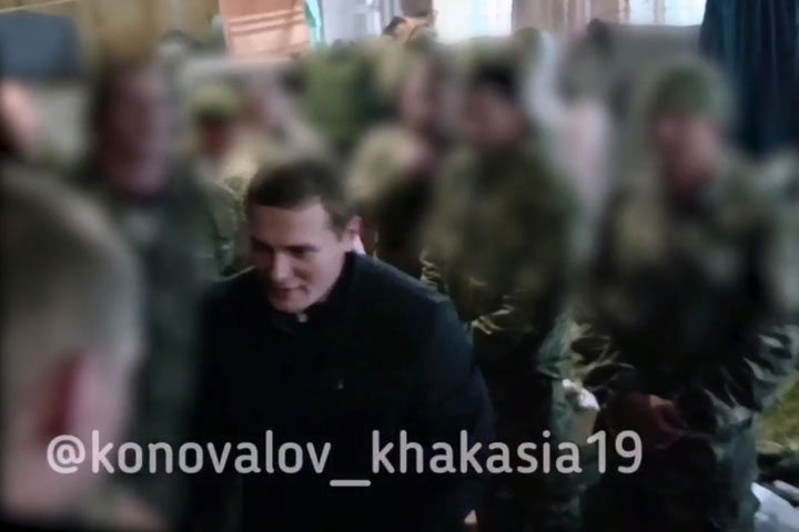 Глава Хакасии встретился в Луганске с бойцами из Хакасии