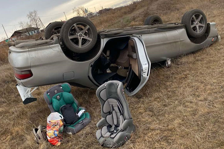 Одно из утренних ДТП между Абаканом и Черногорском устроила автоледи-бесправница 