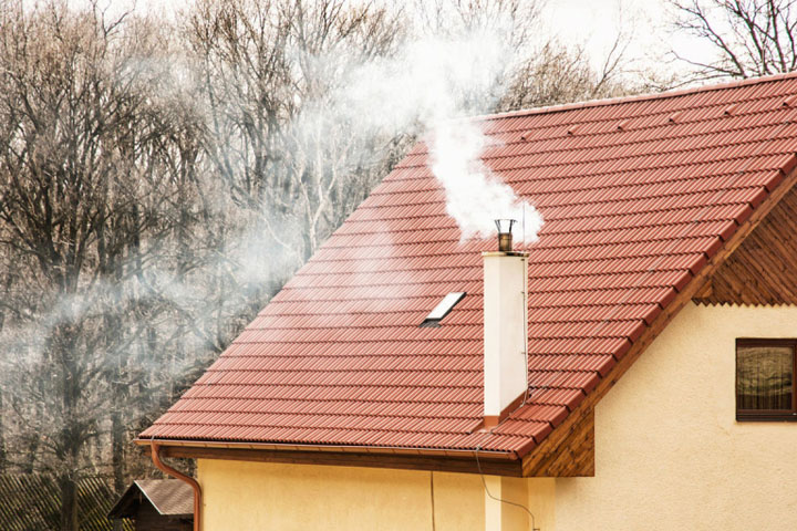 Жителям Хакасии напомнили об опасности угарного газа