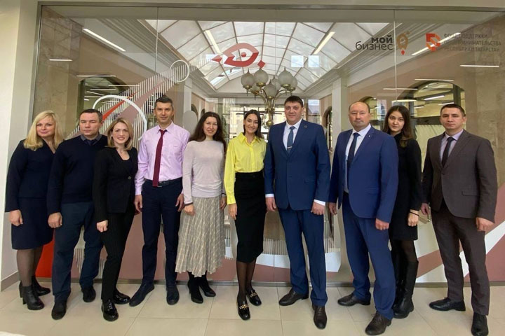 Делегация Хакасии посетила Фонд поддержки предпринимательства Татарстана