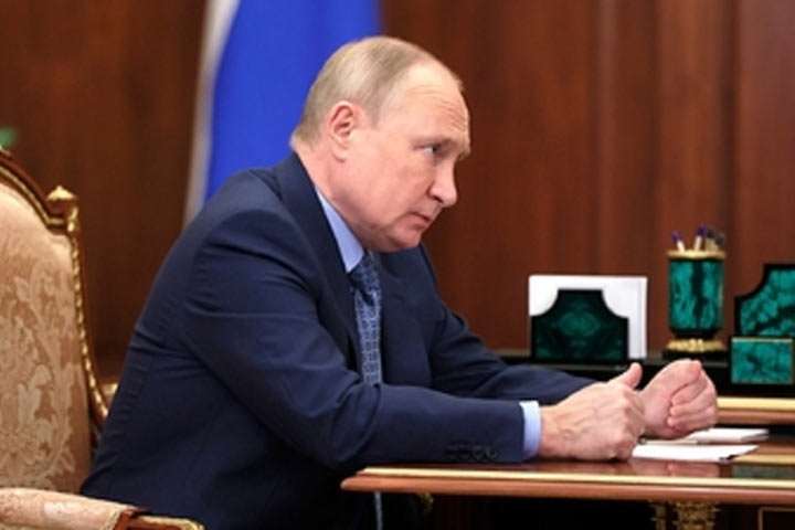 Путин поздравил Россию с Днем народного единства. «Ключевой момент нашего существования»