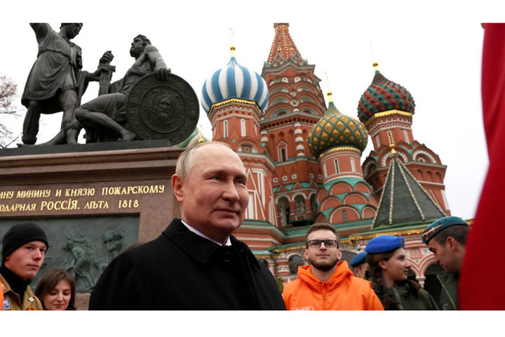 Путин объявил новую мобилизацию. Теперь историки России встанут в строй