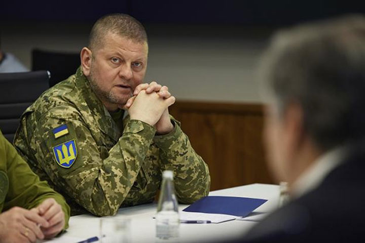 Украина всё: США готовят к власти «пиночета» Залужного
