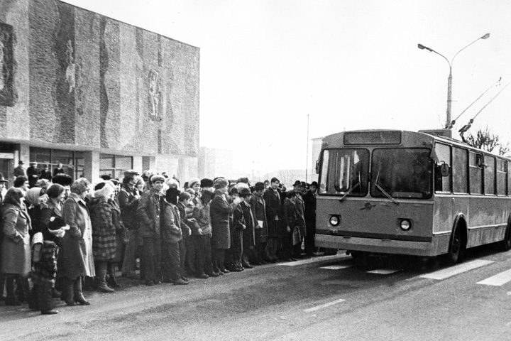 Как троллейбусы связали аэропорт Абакан с городом