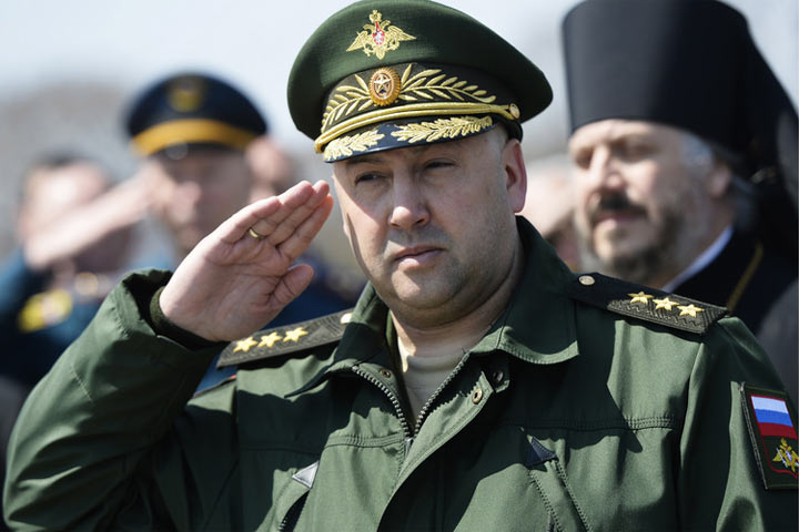 Семь фактов о генерале Суровикине, рассказанных его окружением