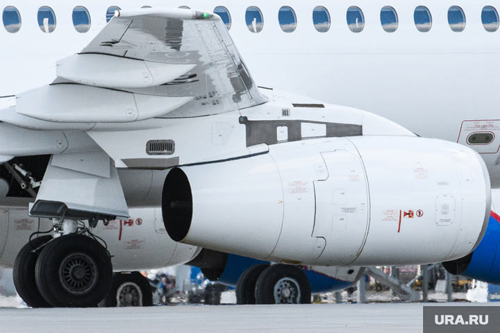 ТАСС: Италия отказалась передавать России самолеты Superjet 100