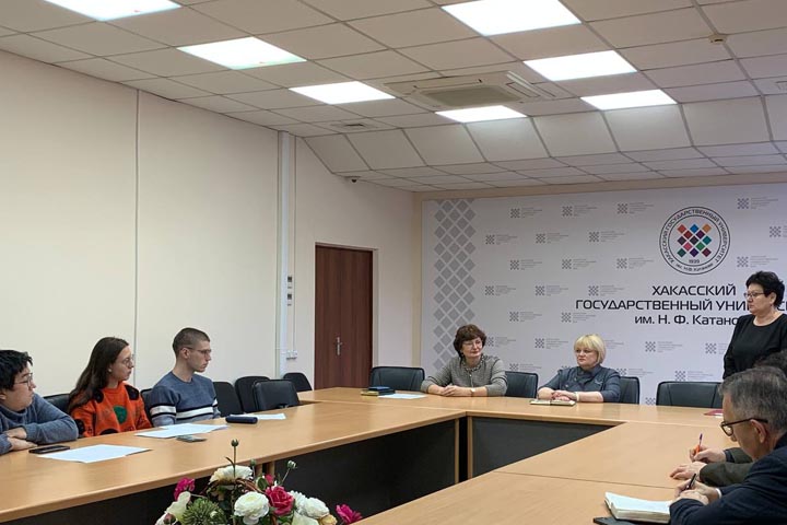 Команда Алтайского района пригласила студентов ХГУ на работу 