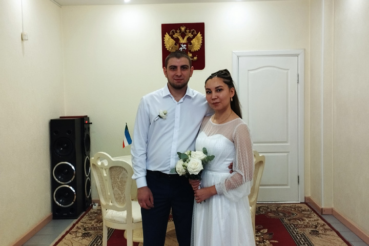 В Саяногорске зарегистрирован пятисотый брак