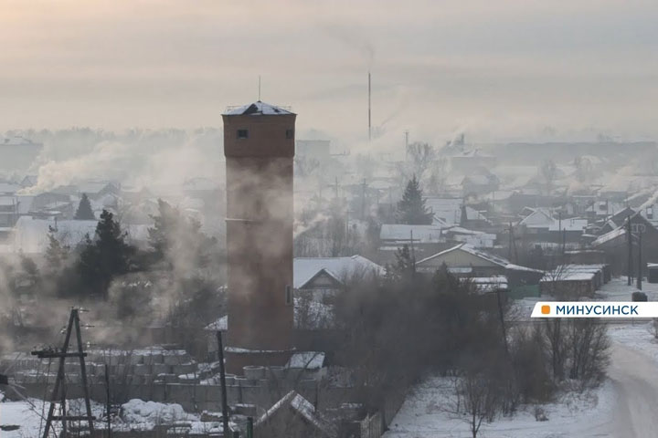 Жители Минусинска из-за грязного воздуха не выпускают из дома детей