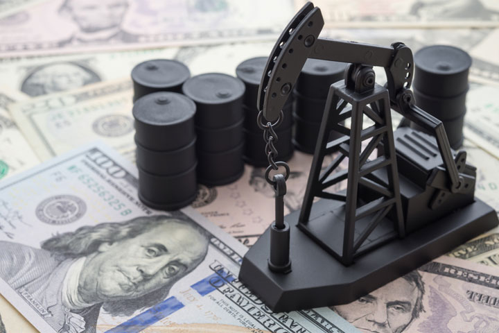 «Потолок» цен на нефть – просто о сложном. России нужно принять решение