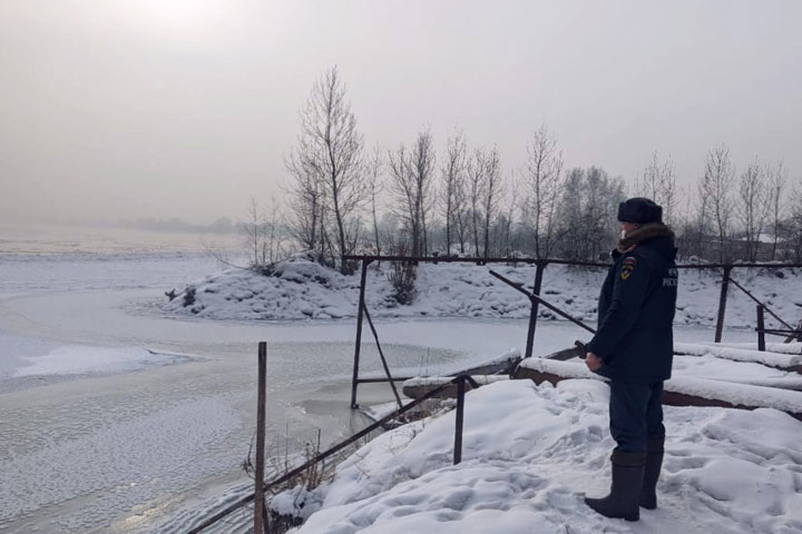 МЧС мониторит уровень воды в районе Подсинских дач 