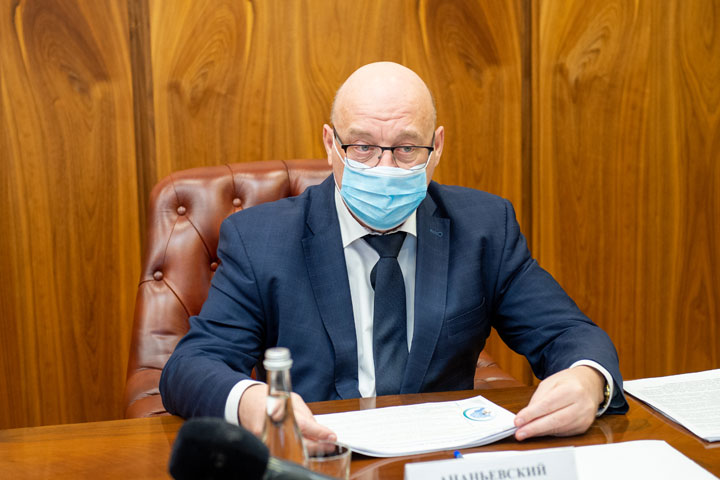 О чем конкретно министр здравоохранения доложил главе Хакасии