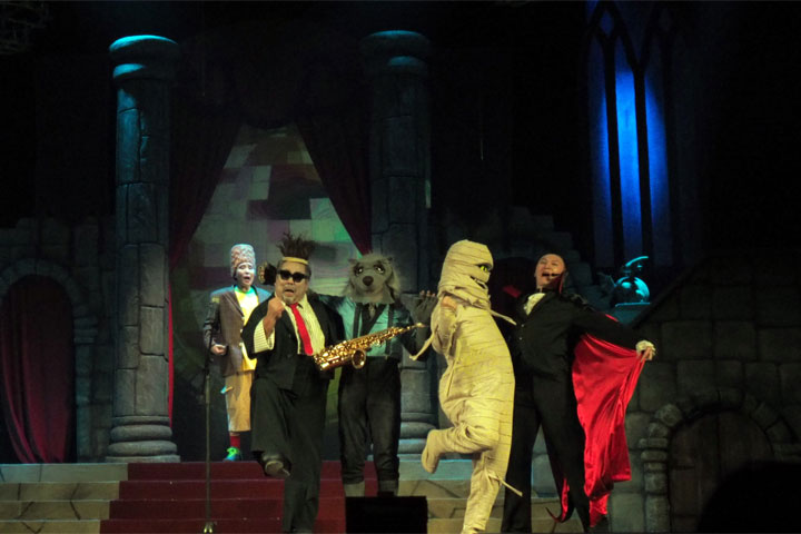 Театр Топанова представит жителям Хакасии «Тайну замка на холме»