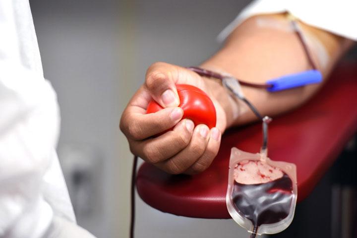 Центру крови в Хакасии нужно перед праздниками пополнить запасы