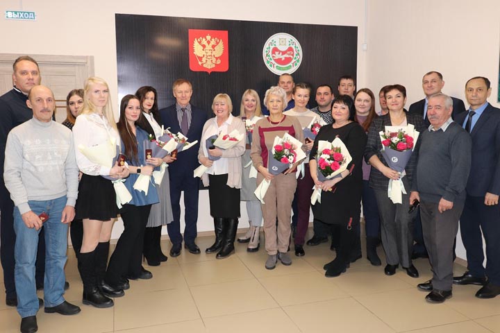 В Хакасии вручили медали «90 лет ГТО»