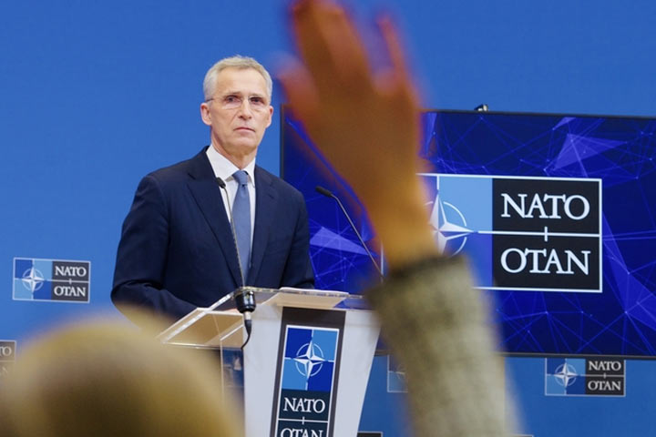 Американский политик призвал судить генсека НАТО за военные преступления
