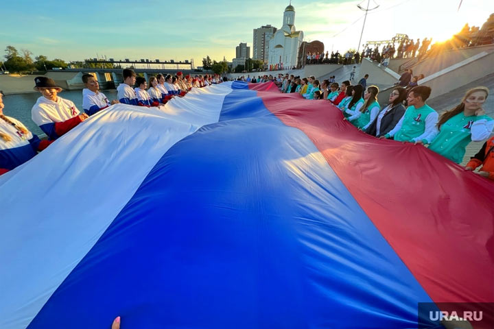 Россия вошла в тройку самых могущественных стран мира