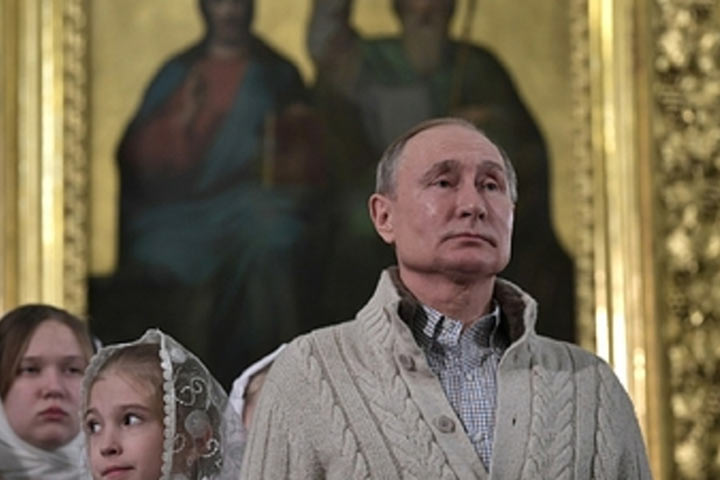Путин встретил Рождество на богослужении в Благовещенском соборе Кремля