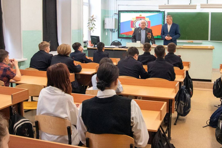 Школьникам рассказали об участии жителей Хакасии в ликвидации последствий на Чернобыльской АЭС
