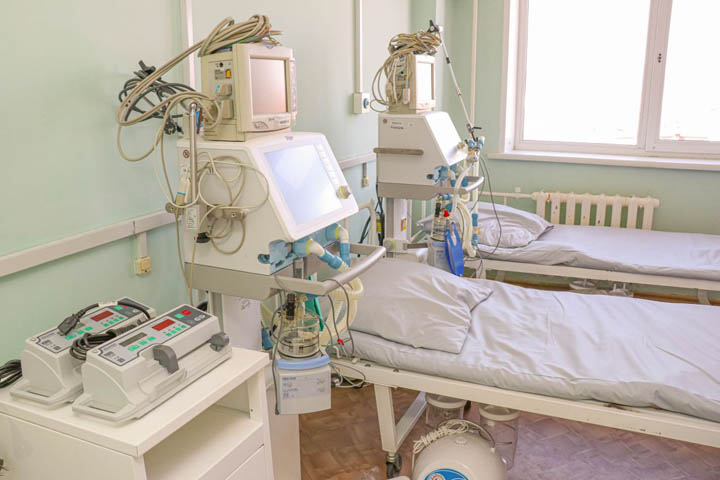 Коронавирус в Хакасии: оперштаб назвал число умерших и заболевших за последние сутки 