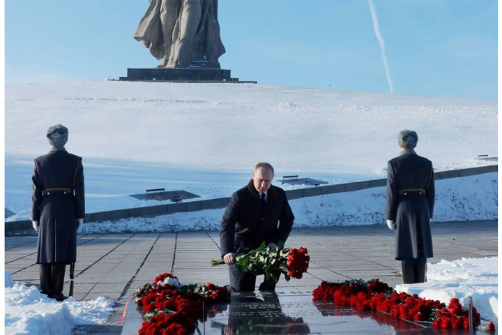 Путин прибыл в Волгоград на празднование 80-летия победы под Сталинградом