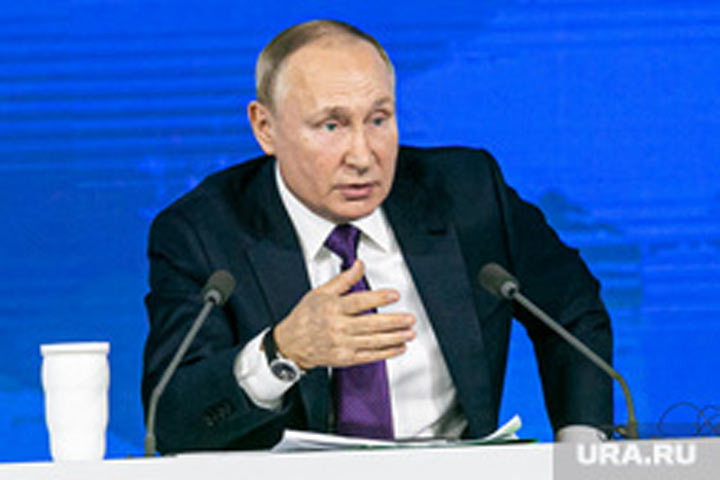 Путин поручил разобраться с пытками в российских колониях