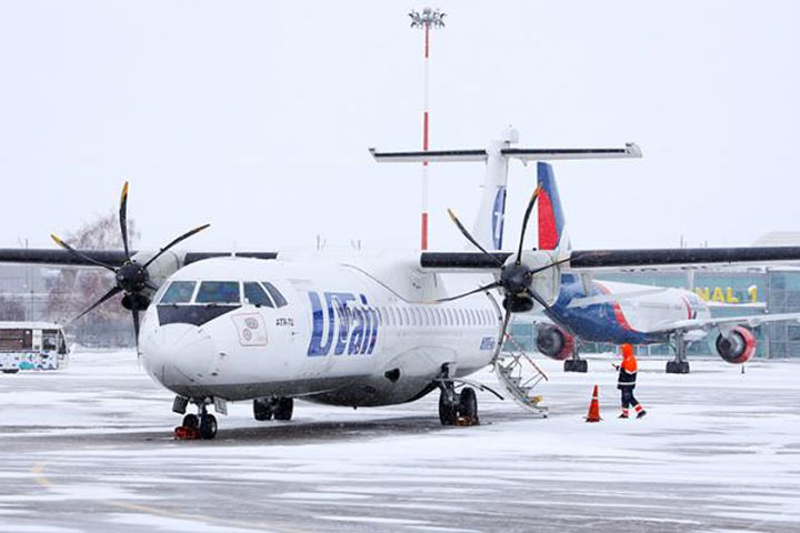 У российских самолетов то с шасси проблемы, то с обледенением, вот только в санкциях ли дело?
