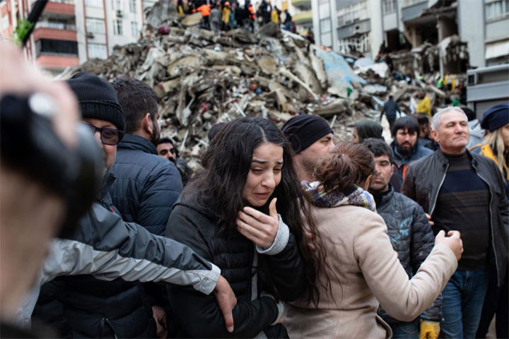 Количество погибших при землетрясении в Турции превысило 6,2 тысячи 