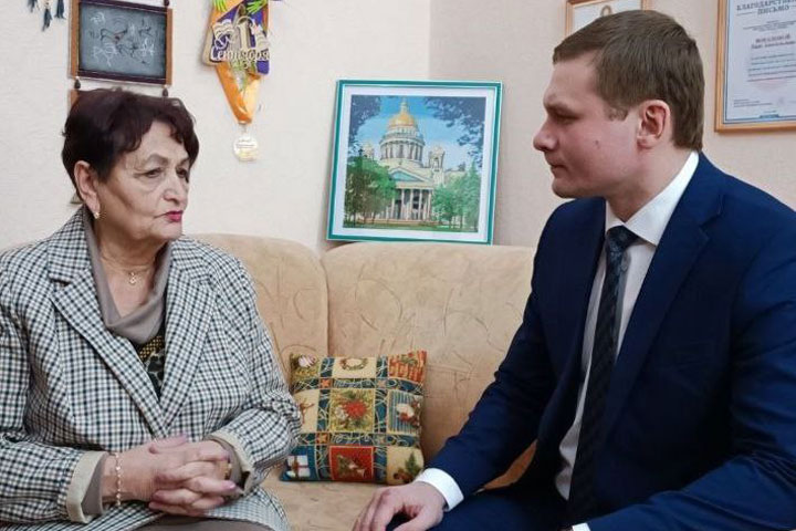 Глава Хакасии в ЛНР встретился с руководителем регштаба Комитета семей воинов Отечества 