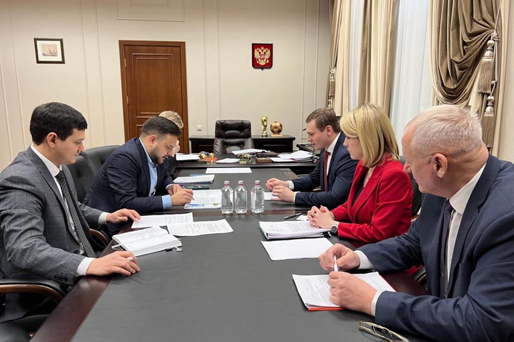 Глава Хакасии сообщил о встрече с замминистра науки и высшего образования РФ