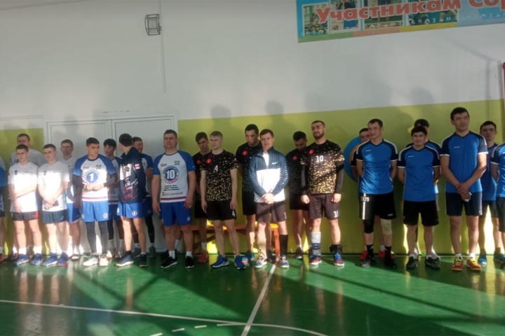 В Аскизском районе прошел Открытый турнир по волейболу 
