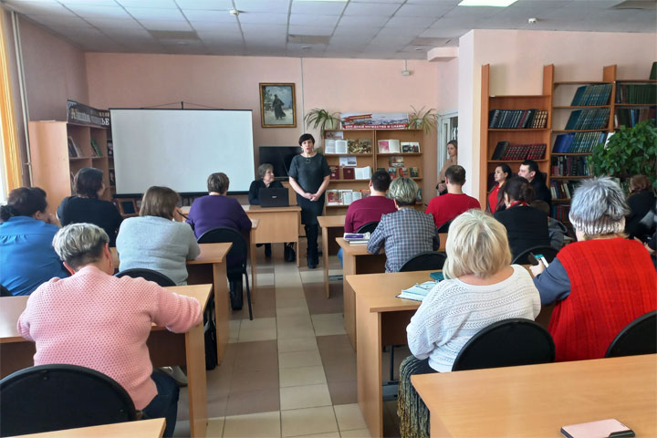 В Ширинском ДК обсудили сохранение и развитие хакасской культуры