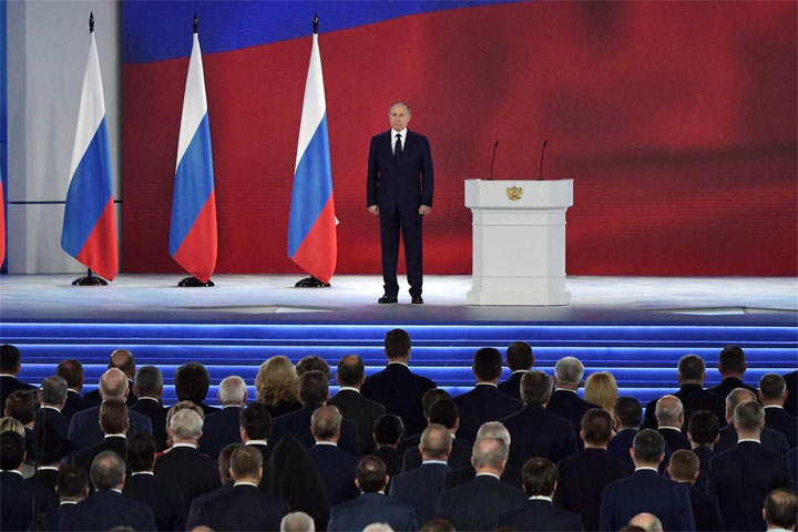 Путин специально не стал говорить в послании о сроках СВО