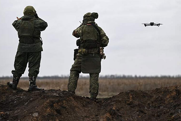 Российский спецназ применил новую систему с дронами-камикадзе