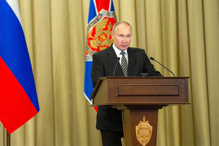 Видеотрансляция: Владимир Путин проводит заседание коллегии ФСБ