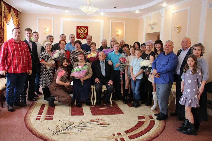 Золотой юбилей отметили супруги Марьясовы из Орджоникидзевского района