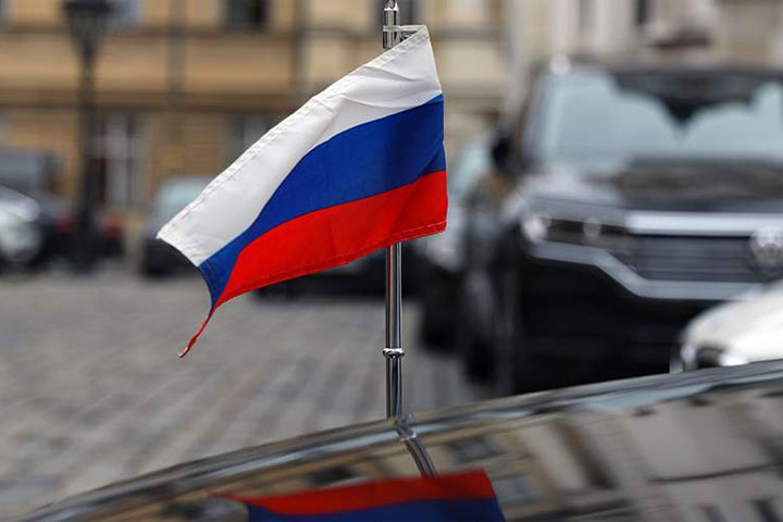 В посольстве РФ призвали США отказаться от «переходов на личности»