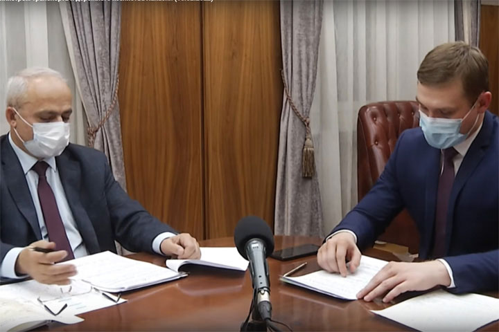 Глава Хакасии и министр транспорта рассказали о развитии Восточного полигона