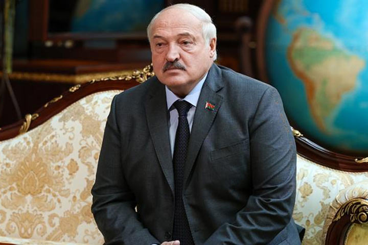 НАТО пугает Лукашенко новой революцией