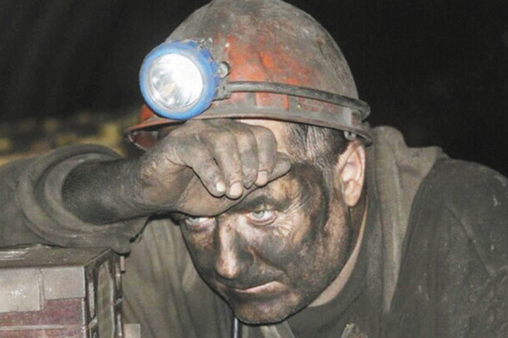 «Составы угля идут в Китай, а шахтеры живут все хуже»