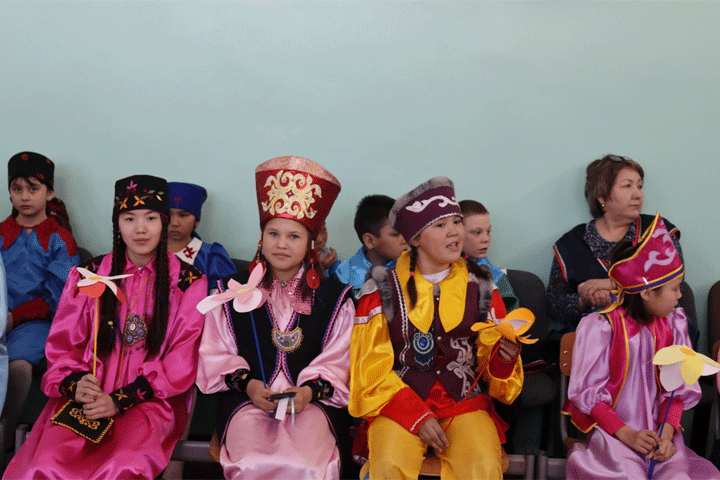 В Аскизской школе-интернате прошло мероприятие, посвящённое празднику «Чыл Пазы»