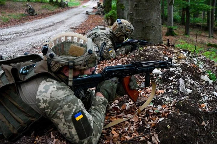 Солдаты ВСУ отправляются в бой под действием наркотиков
