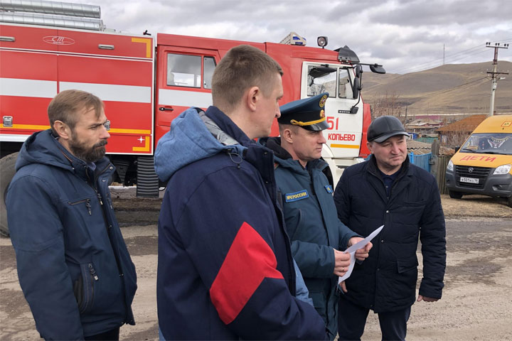 В районе Хакасии оценили готовность к паводкам и пожарам