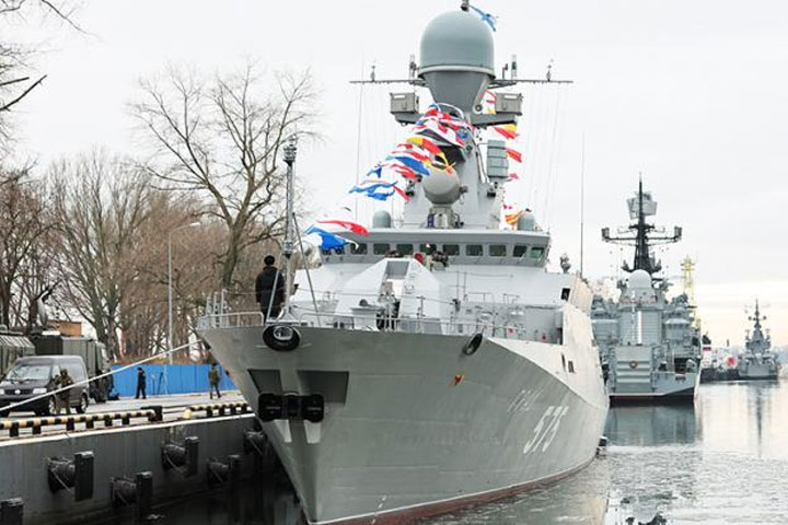 Старейший из российских флотов прекращает существование