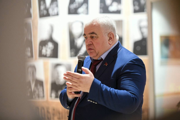Депутат Госдумы окажет содействие Хакасии на федеральном уровне