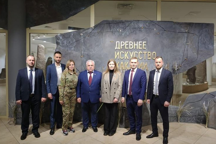  Казбек Тайсаев в Хакасии: Все высказали огромную поддержку руководству страны и российской армии