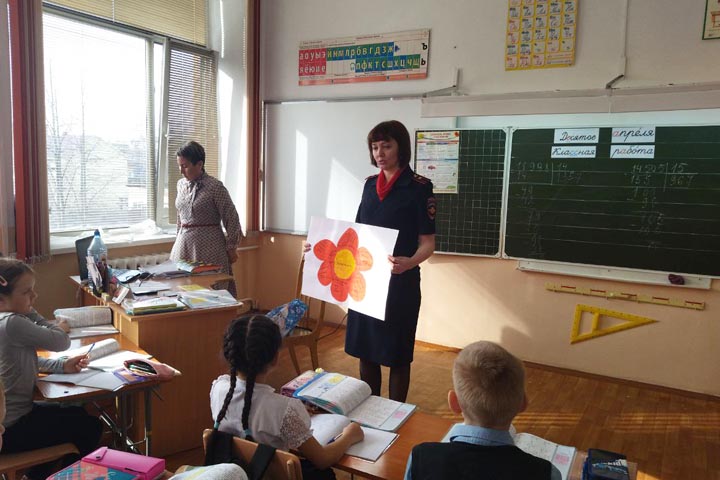 Для школьников Алтайского района проходят полезные интенсивы 