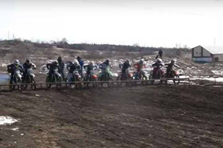 В Минусинске прошли соревнования по мотокроссу
