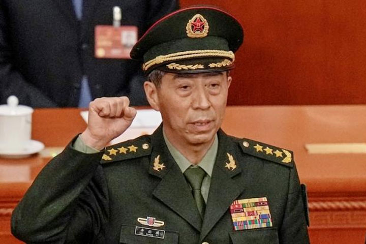 Что везет в Китай из России министр обороны Ли Шанфу