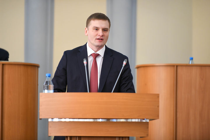 Валентин Коновалов: Депутаты проявили неуважение к жителям Хакасии 